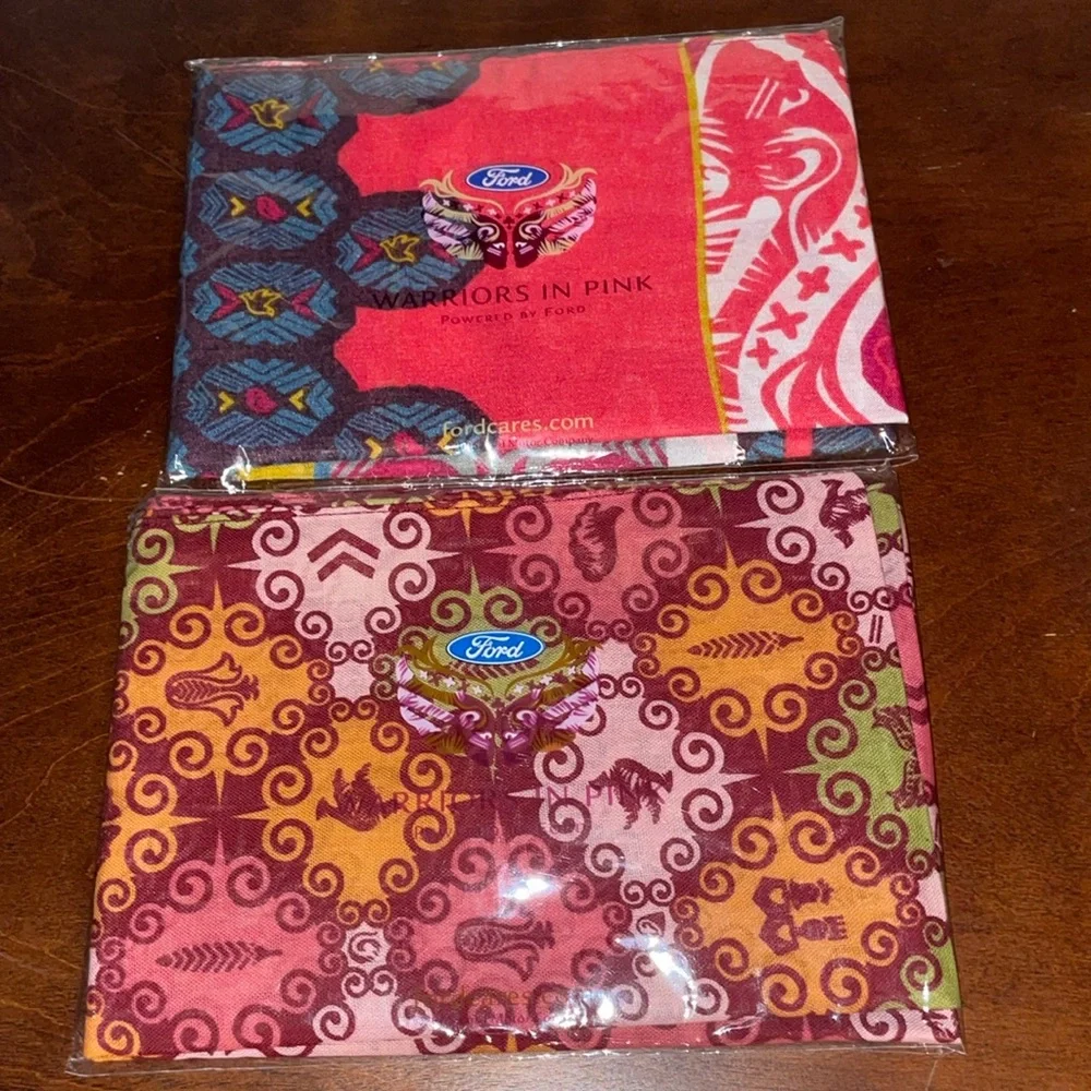 Ford Warriors in Pink Patterned Scarves NEW NIP 2010 Breast Cancer Awareness